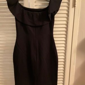 Aritzia Babaton Ruslan dress -size  6